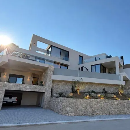 Dimarakis Collection - Aura - * Porto Heli