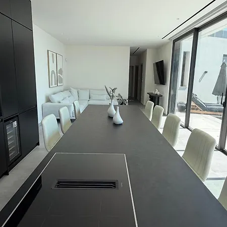 Villa Dimarakis Collection - Aura - *